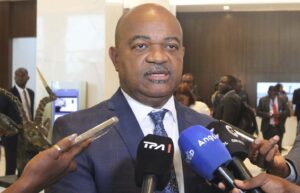 Mário Oliveira defende construção de indústria de telecomunicações angolana