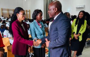 Uíge acolhe Dia Internacional das Meninas nas TIC 2026